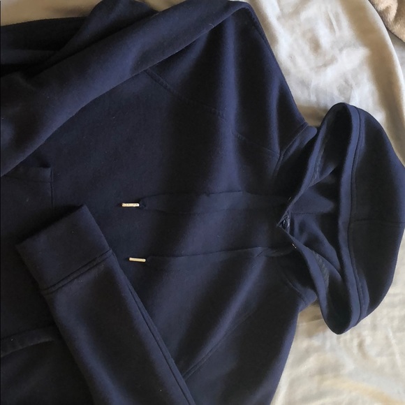 Victoria’s secrete matching sweat suit - Picture 6 of 6